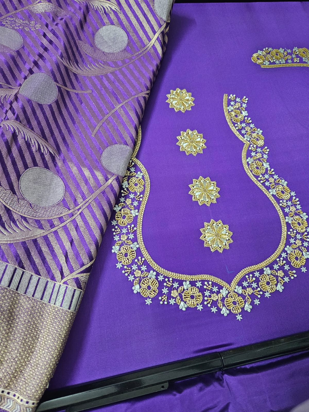 Festive 02 blouse embroidery design