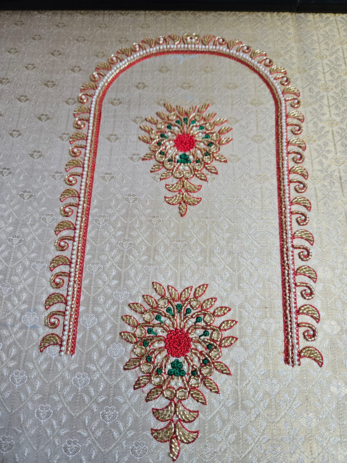 Simple 01 blouse embroidery design