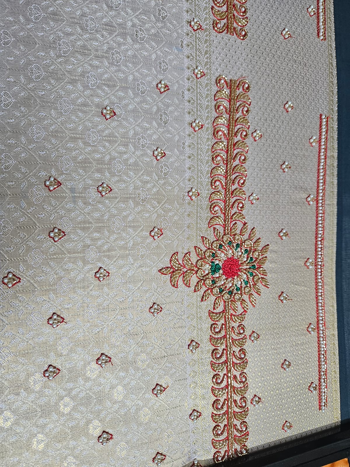 Simple 02 blouse embroidery design